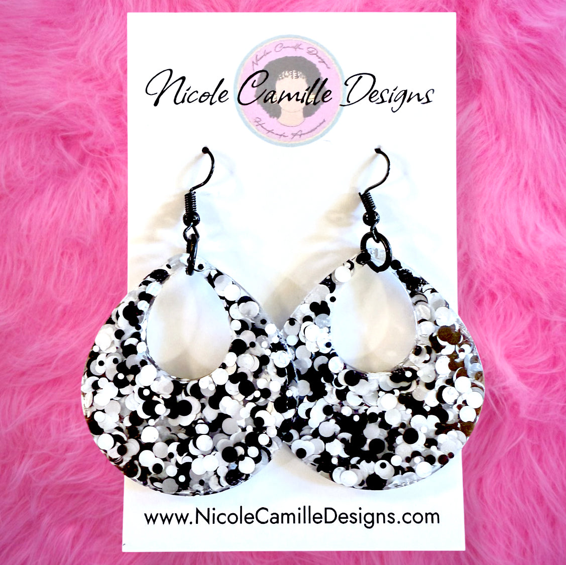 B/W Glitter Teardrop Resin Earrings