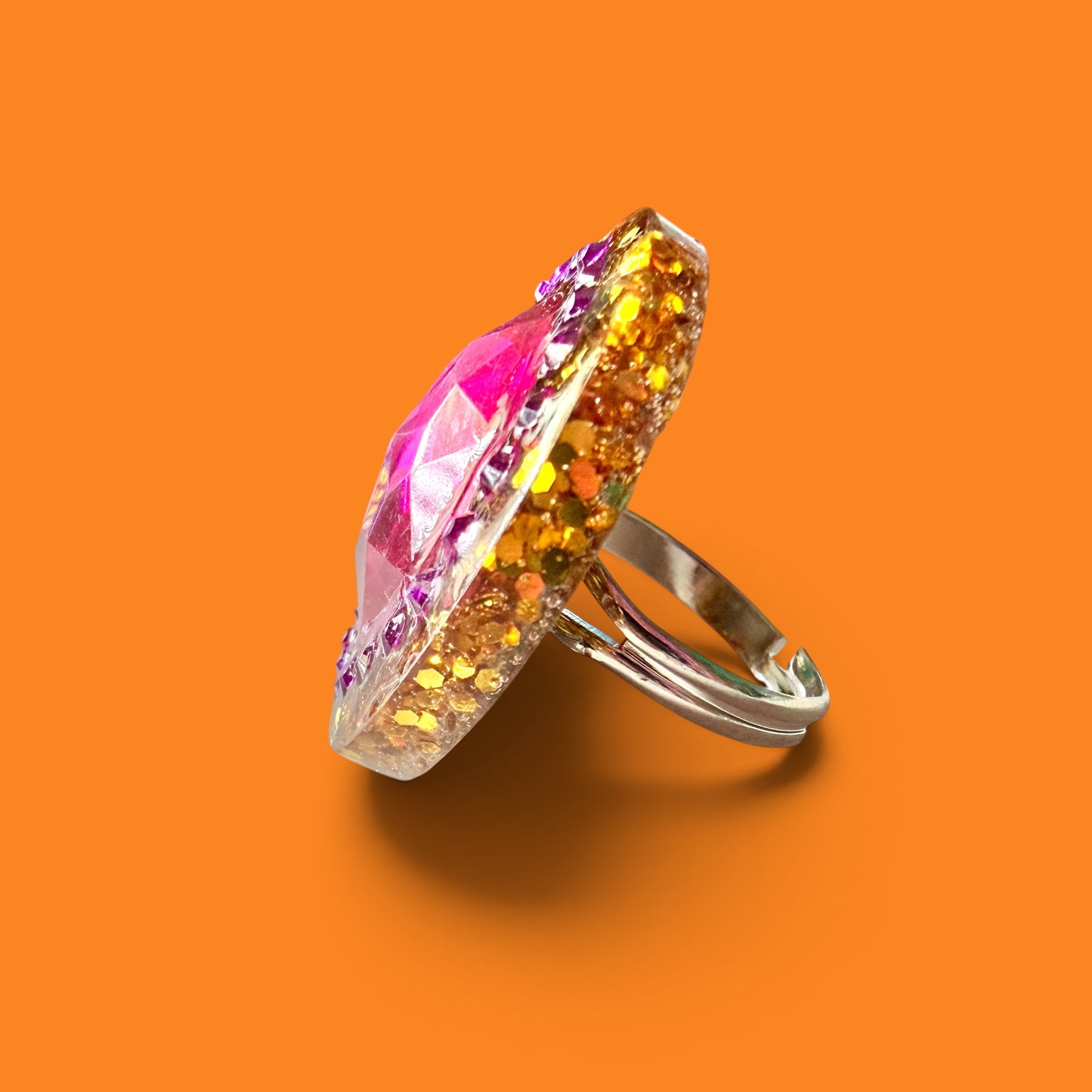 Gold Glitter Round Resin Ring 1