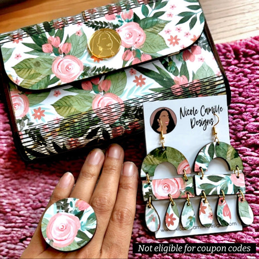 Pink Floral Print Small Wood Clutch Set