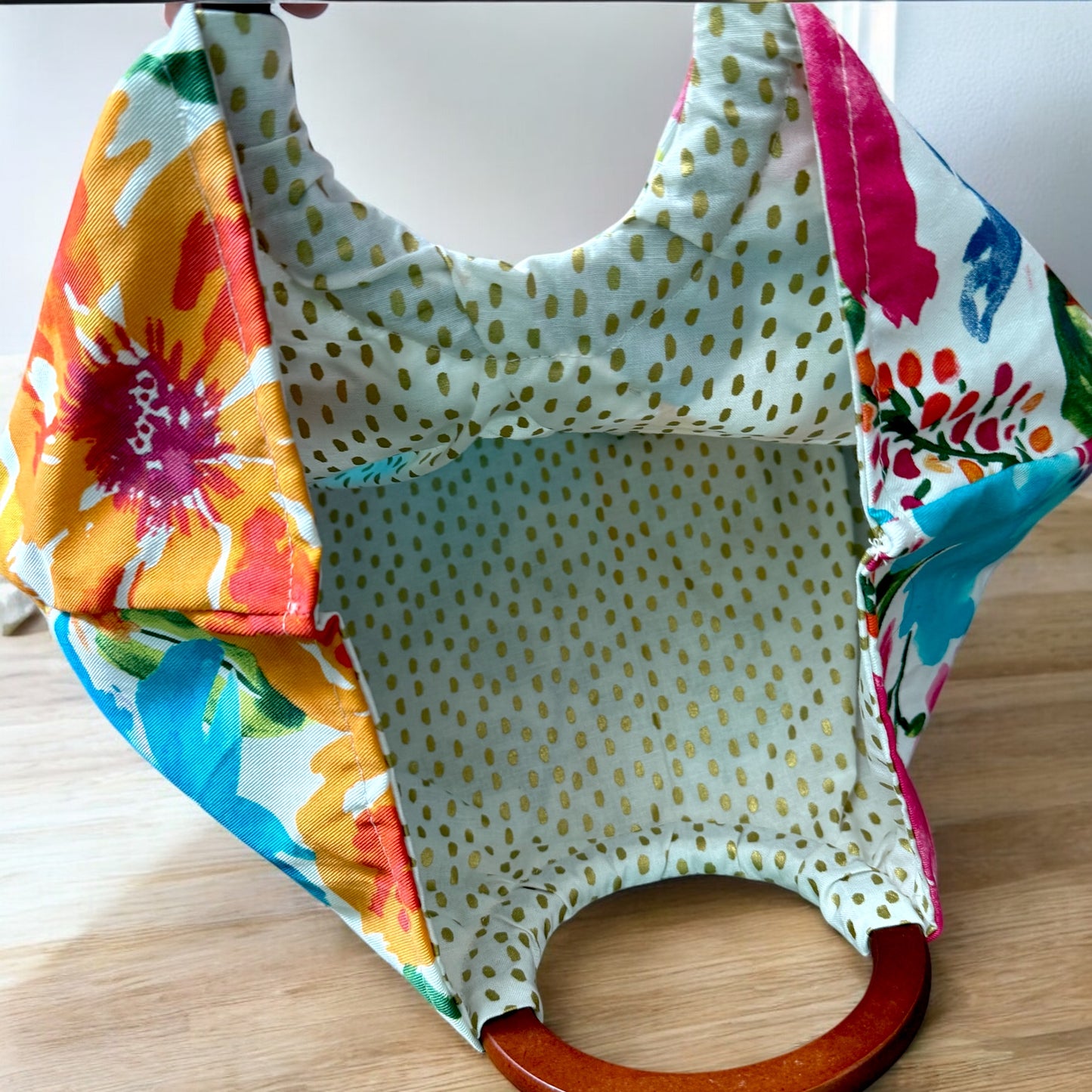 Bold Watercolor Floral Print Ring Handle Purse