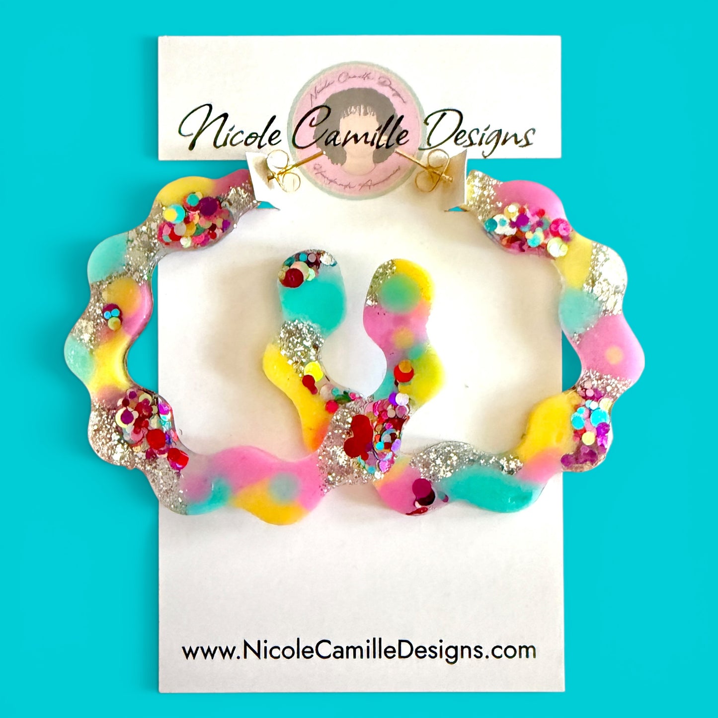 Summer Color & Glitter Wavy Hoops Resin Earrings