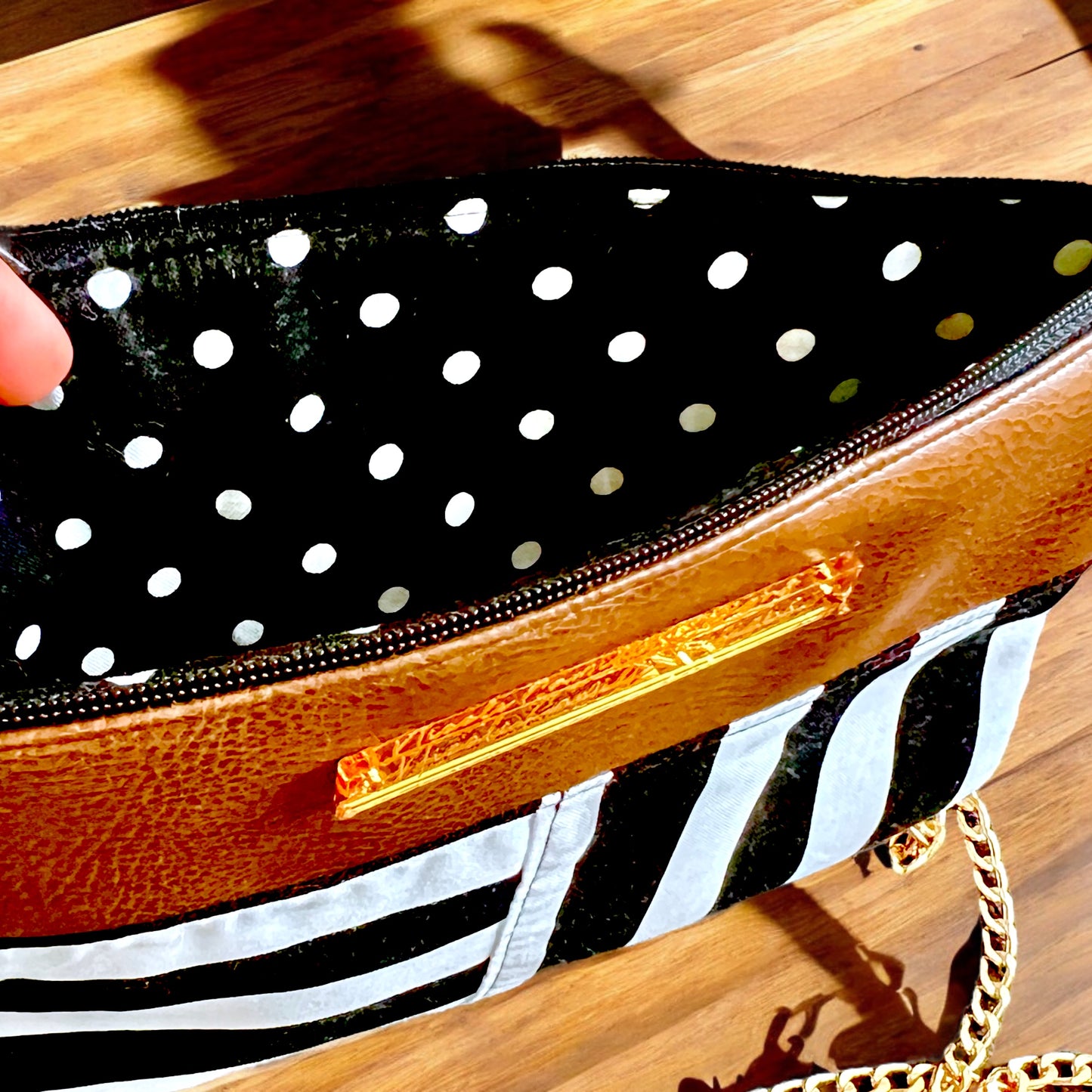 B/W Stripes Print “Karsyn” Crossbody Purse